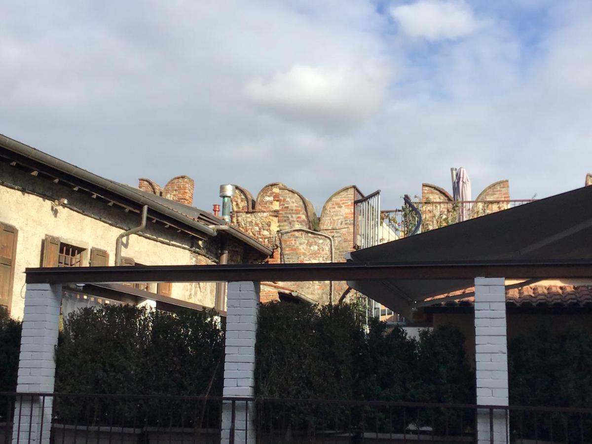 A Due Passi Da Giulietta-Casa Montecchi เวโรนา ภายนอก รูปภาพ