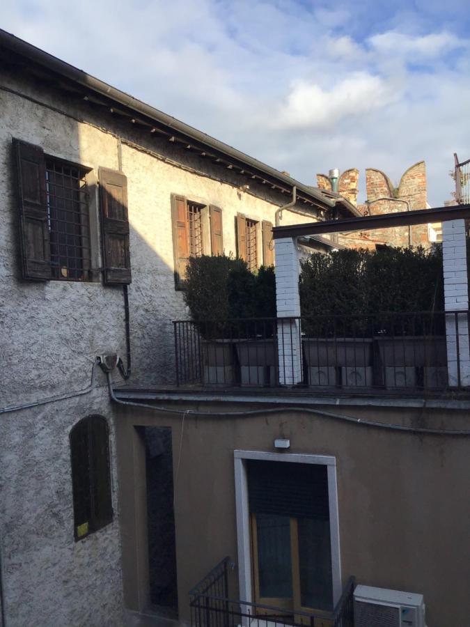 A Due Passi Da Giulietta-Casa Montecchi เวโรนา ภายนอก รูปภาพ